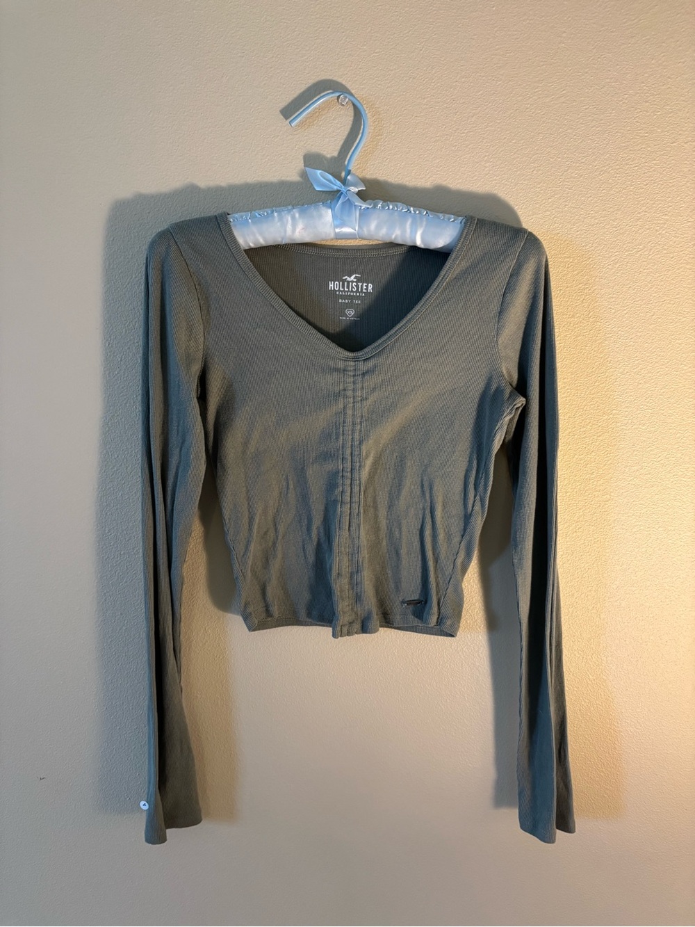 Olive Green Hollister - long-sleeve V-neck crop top!!